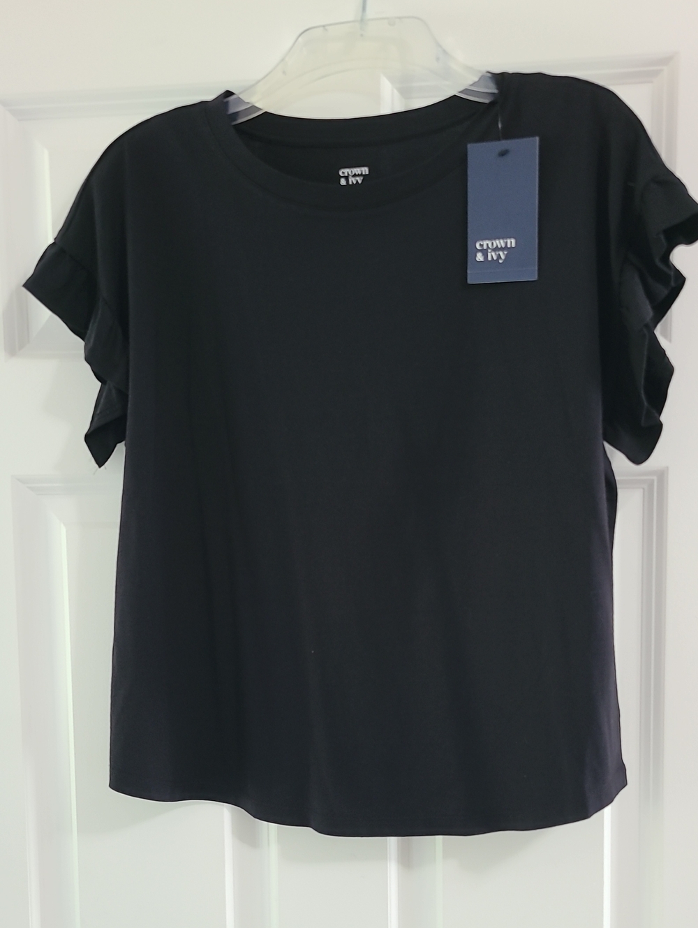 NWT Crown & Ivy Black Ruffle Sleeve Women's Top T-shirt (Petite) S (M)